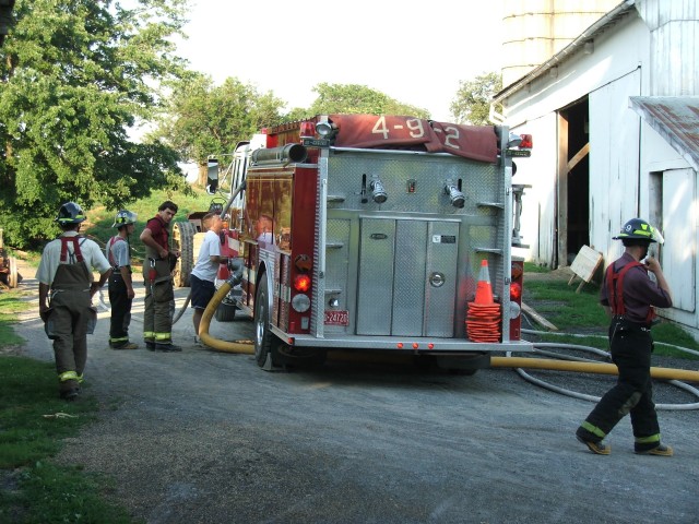 Engine 4-9-2 on a water relay drill; Millwood Road... 7/06